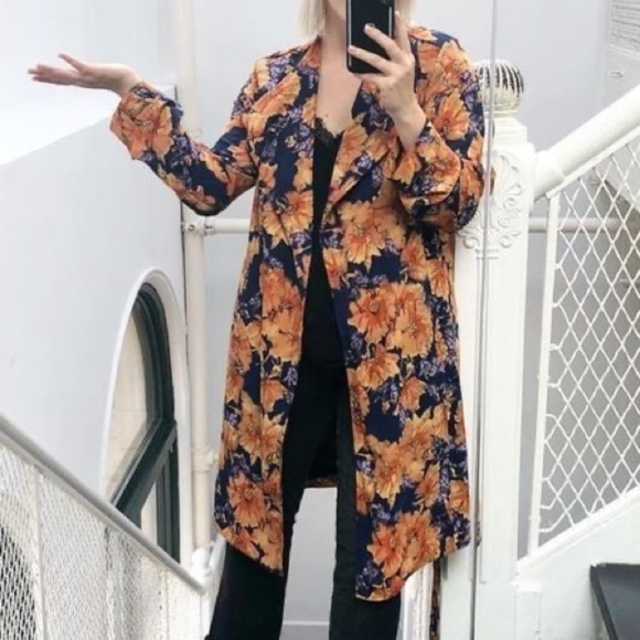 Babaton Aritzia Blue Orange Quincy Floral Trench Cardigan Jacket Wrap Dress Fall - Picture 3 of 17